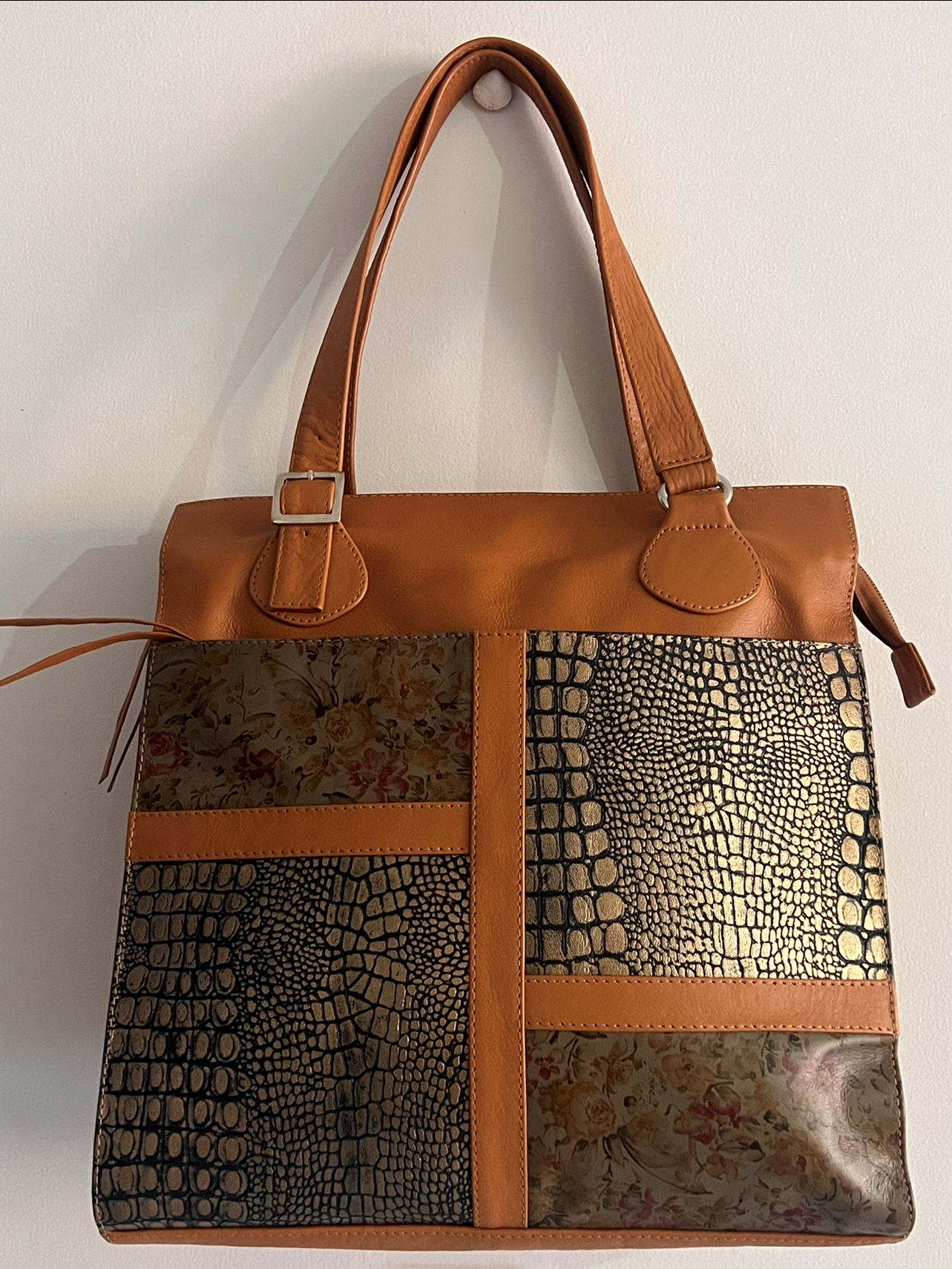 Amalia Collection Gold and Brown Leather Purse